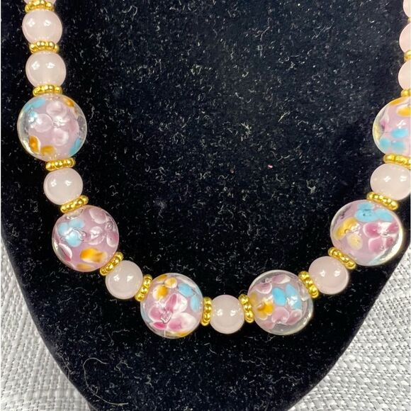 New Multi Colored Necklace and Earrings Set Skyline Collection Pink Blue - Picture 9 of 9